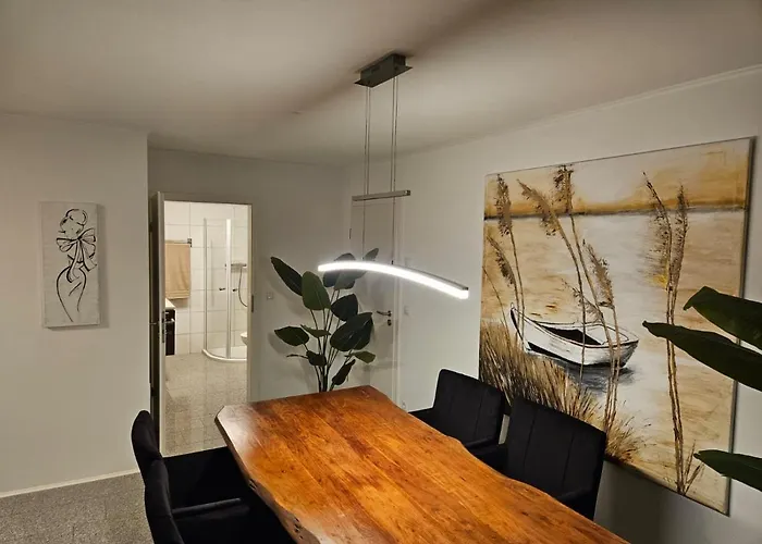 Charmante Und Stilvolle * Alfter